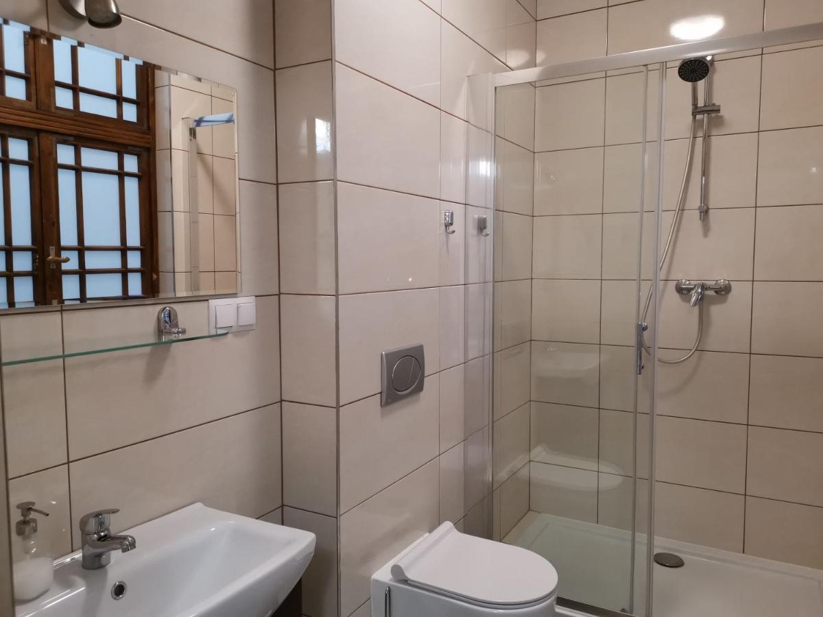 Apartament Przy Bulwarze - Lazienna *