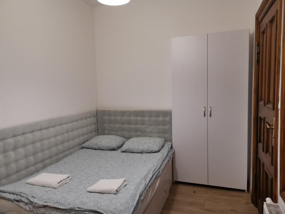 Przy Bulwarze - Lazienna Apartament *